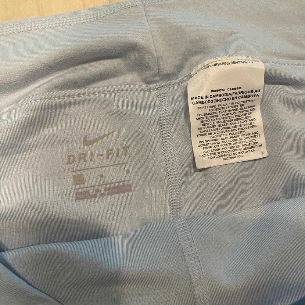 Nike Dri Fit Light Blue Tennis Skirt - Size Large - Picture 4 of 4